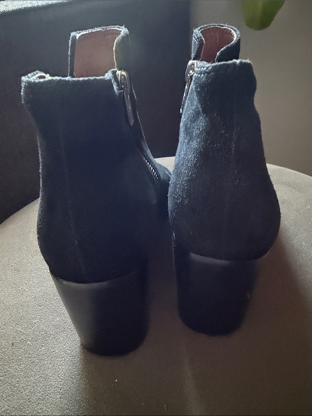 Frye Danica Chelsea Black Suede Peep-Toe Booties Womens 8.5 Fall Block Heel - Picture 4 of 10